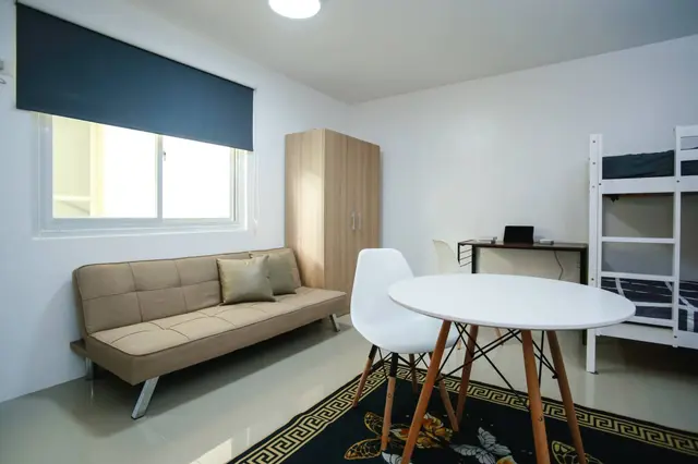 Condo Bernwood Tower - Secondary Image