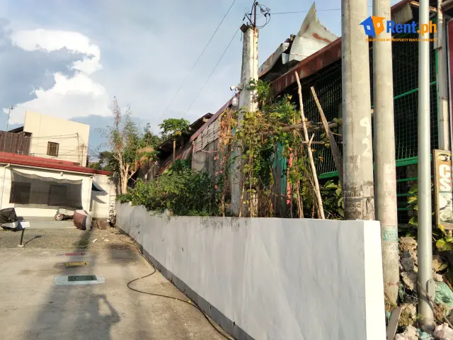 Spacious Retail Space For Rent in Silang Cavite Highway - Secondary Image
