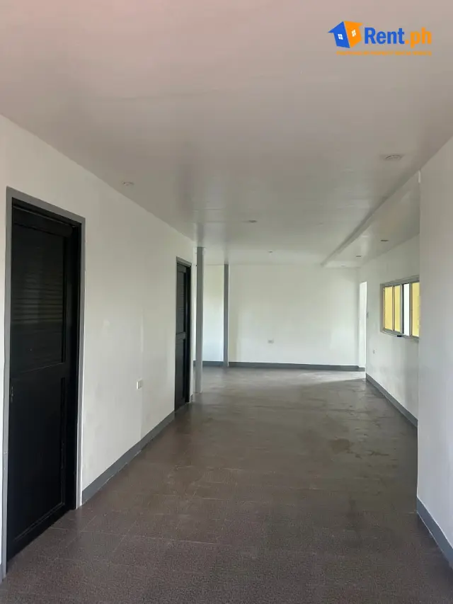 Spacious 6BR House & Lot in Silang, Cavite: Ideal for Families & Investment - Secondary Image
