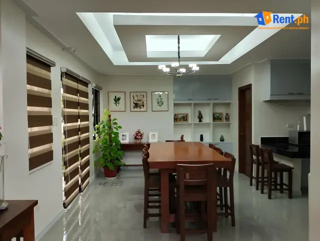 Spacious 5BR Fully Furnished Townhouse For Rent in Tagaytay City - Secondary Image