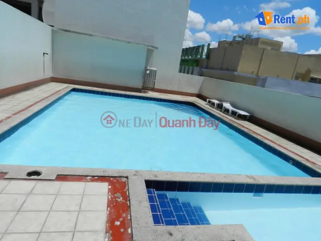 Makati Executive Studio with Balcony: Prime CBD Access, Live/Work Ready - Secondary Image