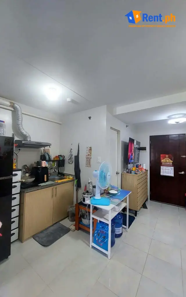 Fully Furnished 2BR Pet Friendly Condo at Deca Homes Banilad - Secondary Image