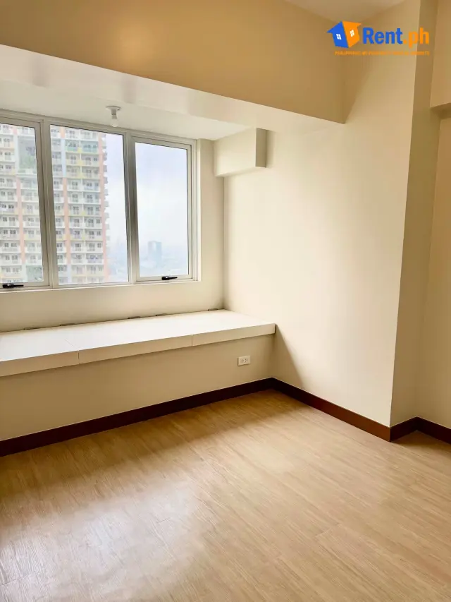 FOR RENT: Pet-Friendly 2BR in The Oriana, Quezon City - Secondary Image