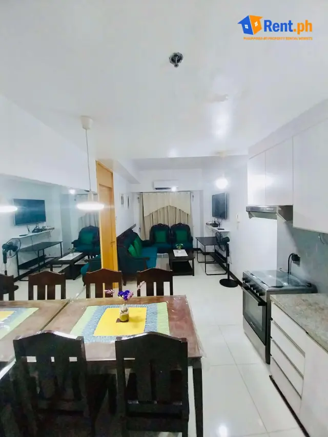 Elegant City Living in Makati City - Secondary Image