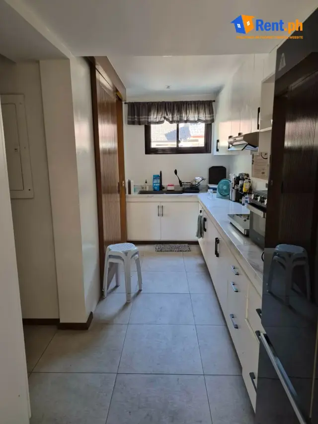 Modern 4BR House and Lot For Rent in Sta Rosa, Laguna - Secondary Image