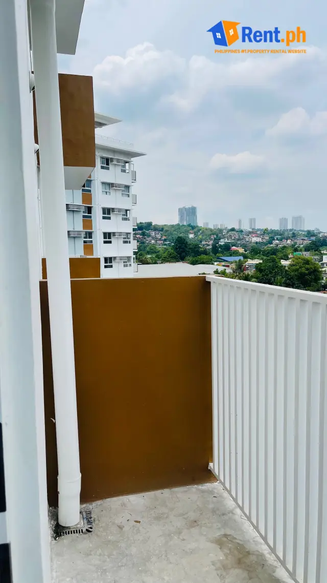 Modern Studio with Balcony Condominium For Rent in Cebu City at Casa Mira Towers - Secondary Image