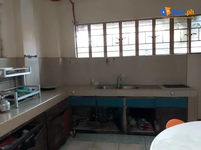 Semi-Furnished 1BR Bedspace/Pad For Rent in Banago Bacolod with Parking - Secondary Image