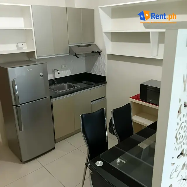 Cozy 1 Bedroom at THE BEACON CONDOMINIUM CORP - Secondary Image