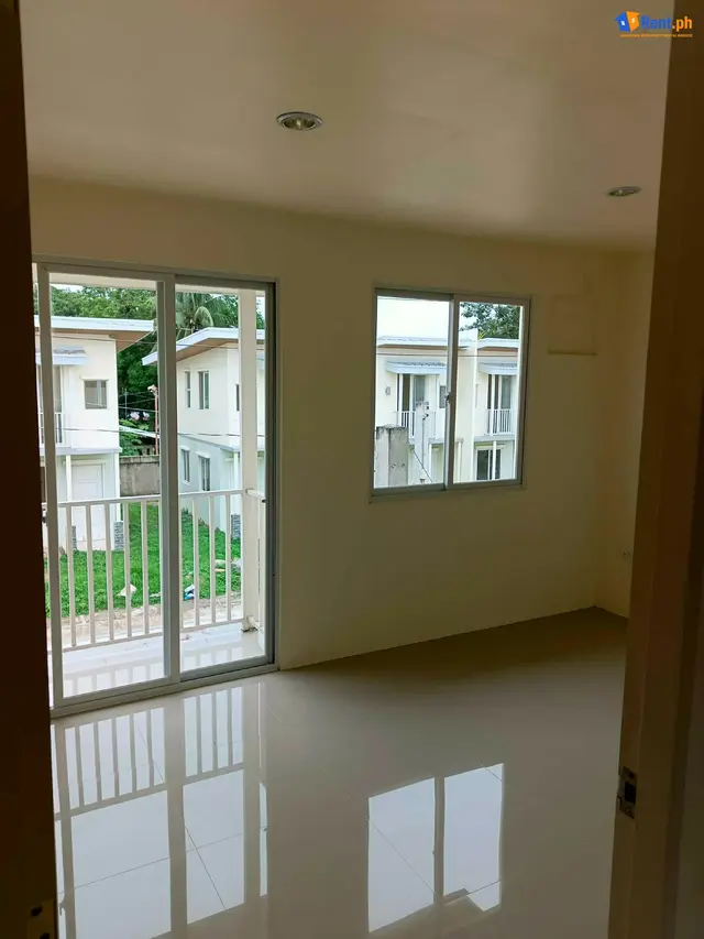 Casa Mira Homes Townhouse 3-bedroom Unit - Secondary Image