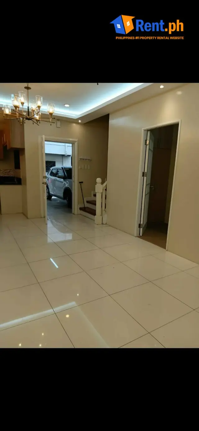Luxury 5BR Townhouse For Rent in Pasig with Exclusive Amenities - Secondary Image