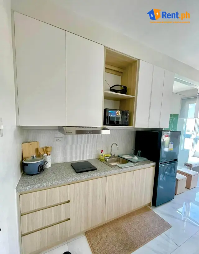CEBU FOR RENT / FOR SALE β CASA MIRA GUADALUPE! Tower - Secondary Image