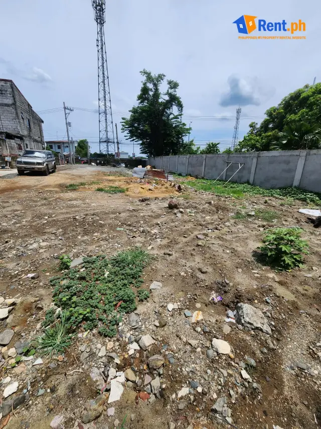 Vacant Commercial / Industrial Lot - Secondary Image