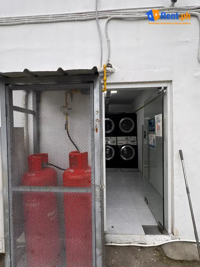 Laundry Business - Secondary Image