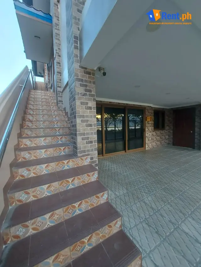 Spacious 5BR House and Lot For Rent in Mactan, Cebu - Secondary Image