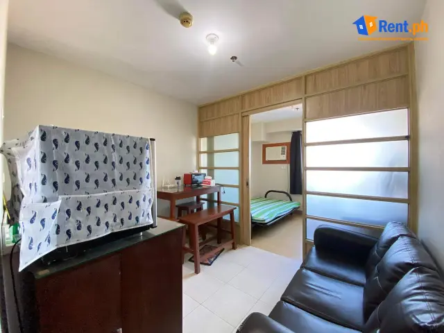 1 BR Semi Furnished Unit at Ridgewood Towers Taguig - Secondary Image