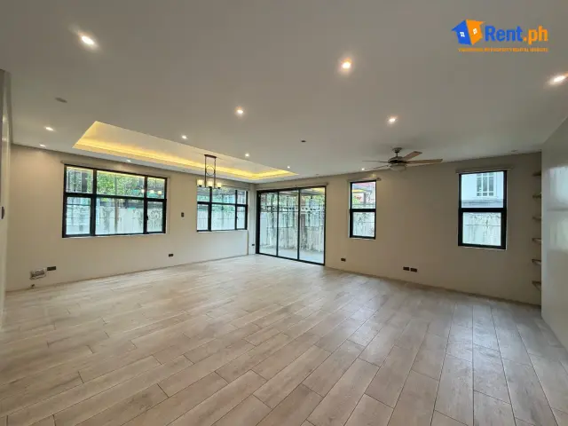 Spacious 5BR House & Lot For Rent in Biñan near SLEX - Secondary Image