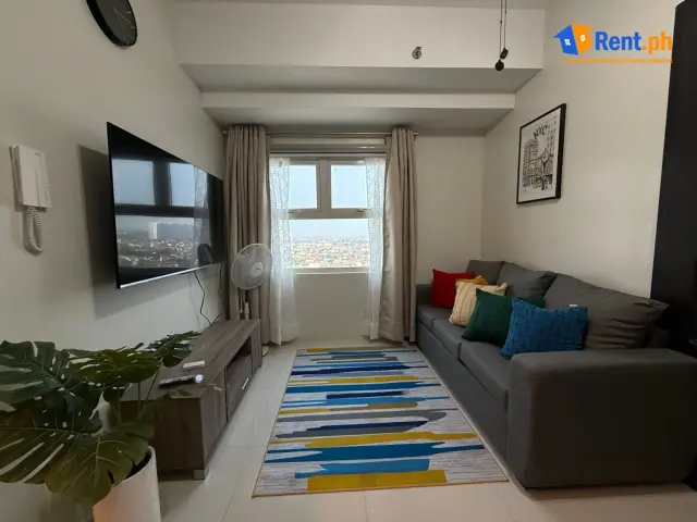 Executive 1 Bedroom Fully Furnished Condo with balcony - Secondary Image