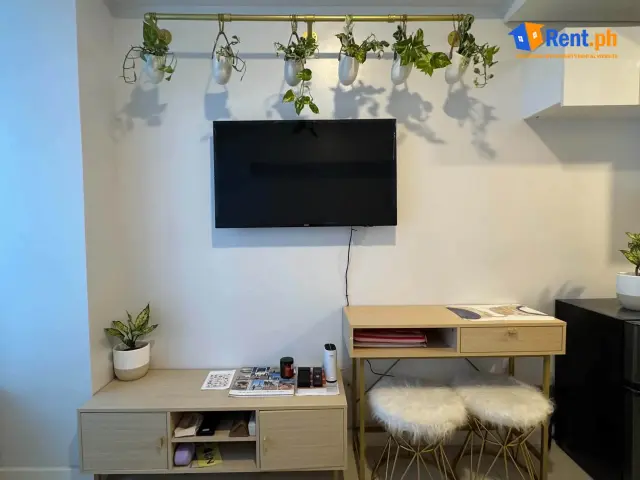 For rent studio unit in I t park for your convenience - Secondary Image