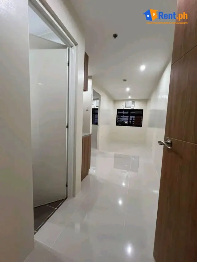 Cozy 1BR Condominium For Rent in Mandaue near Astra Center - Secondary Image