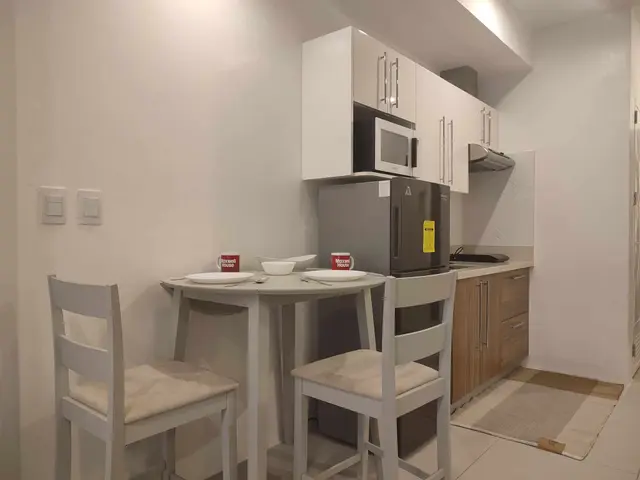Chic 1-Bedroom Retreat with Pool in Davao City - Secondary Image