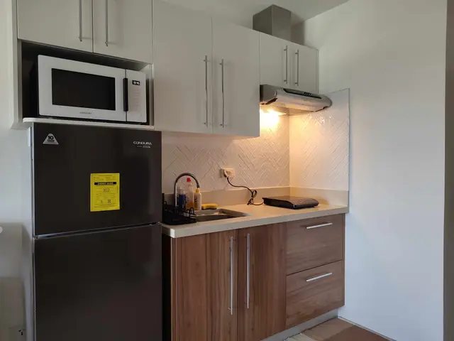 Chic 1-Bedroom Retreat with Pool in Davao City - Secondary Image
