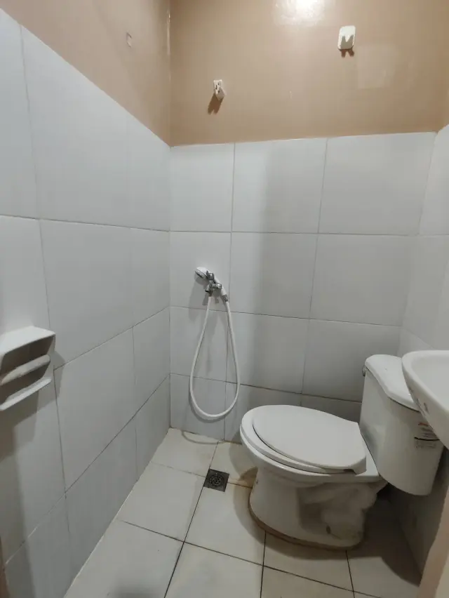 APARTMENT FOR RENT IN MAMBALING -SEMI-FURNISHED - Secondary Image