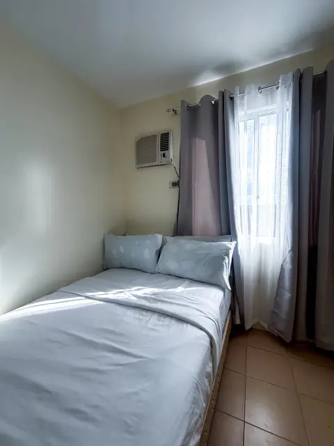2-bedroom-condominium-9-for-rent