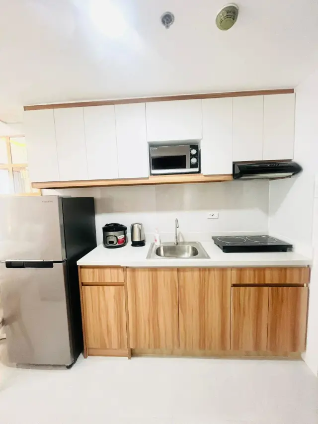 For Rent Fully Furnished Condo with Balcony - Secondary Image