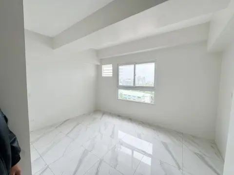 unfurnished-studio-unit-for-rent-at-casa-mira-guadalupe-18k-per-month-for-rent