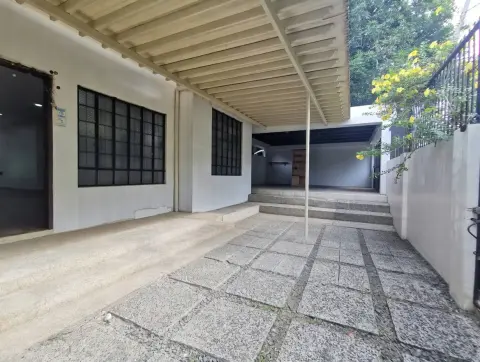 for-rent-spacious-family-home-in-matina-near-dgt-precious-international-school-for-rent