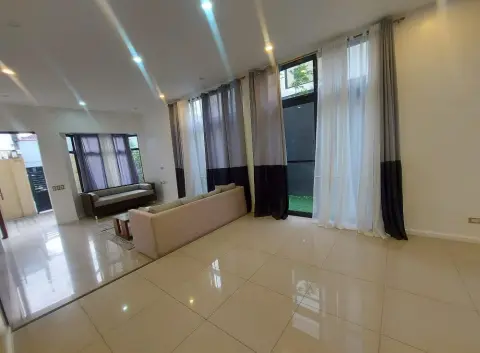 5-br-modern-house-for-lease-in-paranaque-for-rent