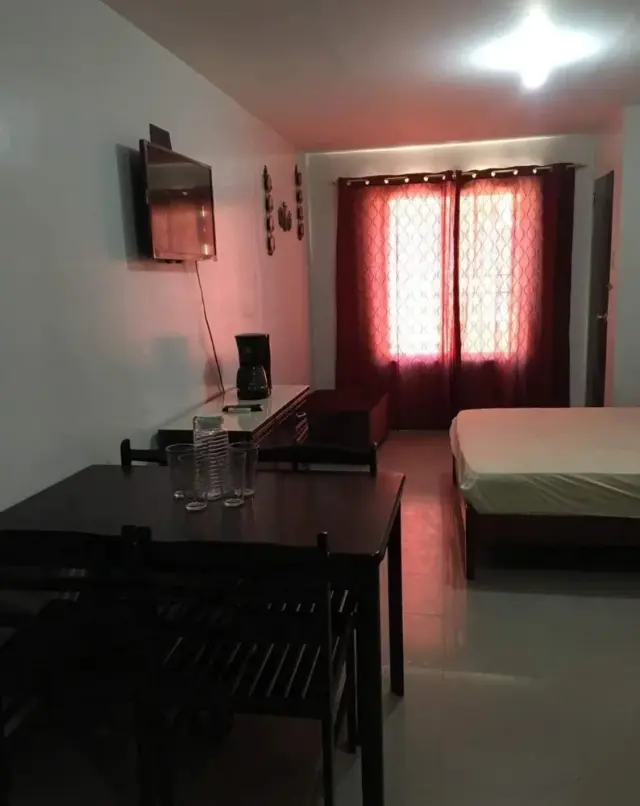 Deca Homes Tipolo - Secondary Image