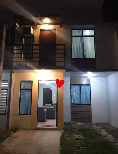 3-bedroom-fully-furnished-townhouse-unit-in-casa-mira-linao-minglanilla-cebu-for-rent