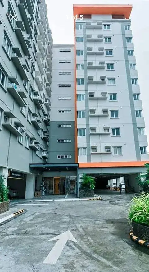 Fully furnished studio unit in Symfoni Alto - Secondary Image