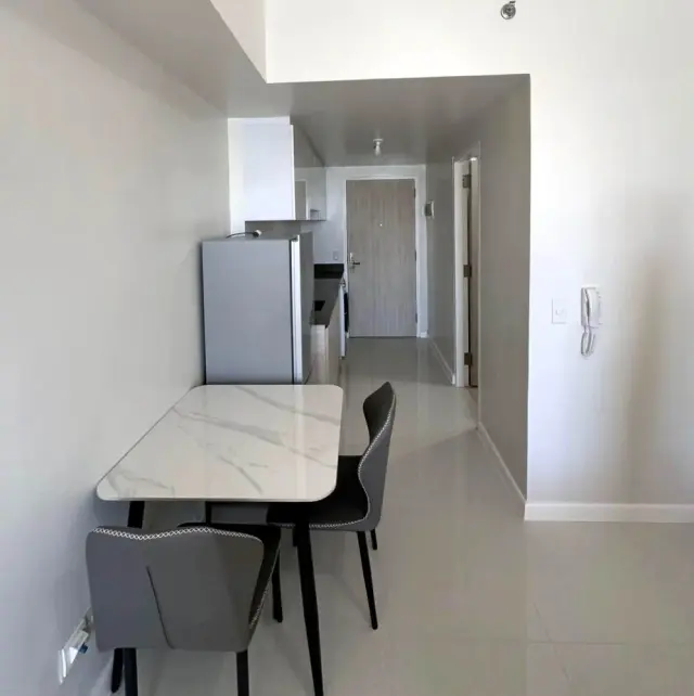 Studio-type Condo for Rent in Mandani Bay - Secondary Image