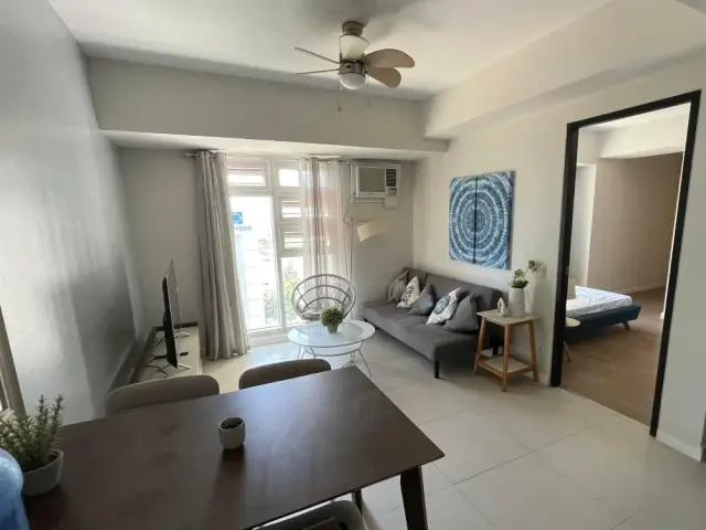 Ô£¿FOR RENT - FULLY FURNISHED 1 BEDROOM UNIT IN SOLINEA TOWER 1 CEBU BUSINESS PARK - Secondary Image