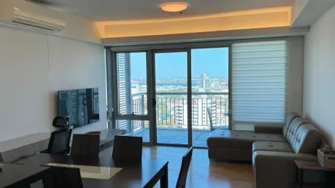 park-point-condominium-for-rent