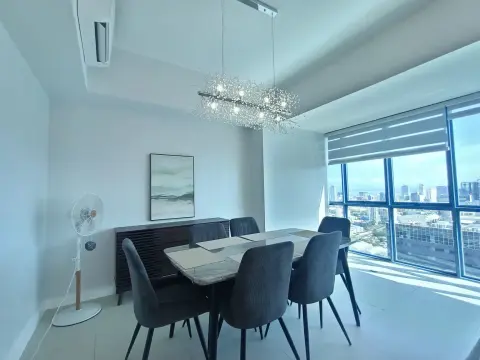 2br-in-38park-avenue-it-park-cebu-for-rent