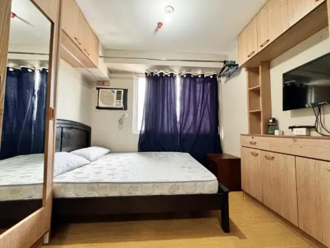 ideal-semi-furnished-1br-unit-for-rent-at-ridgewood-tower-minutes-from-bgc-for-rent