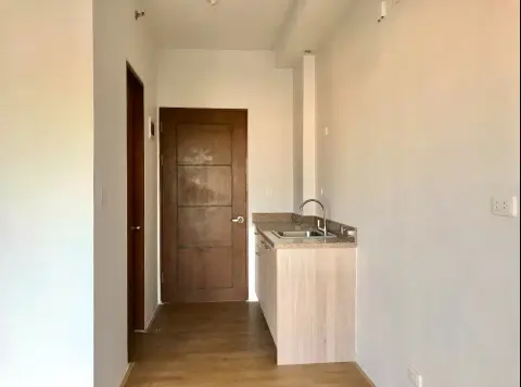 studio-unit-with-balcony-in-mesatierra-garden-residences-for-rent
