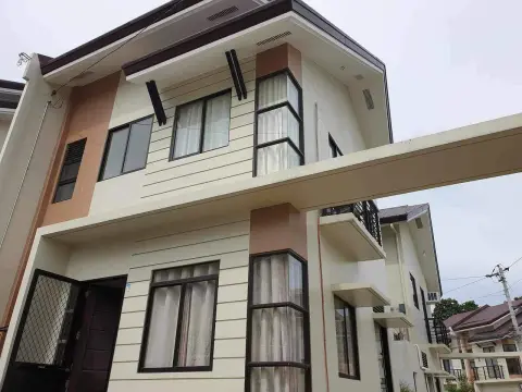 house-for-rent-in-serenis-northyati-liloan-for-rent