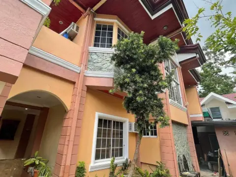 semi-furnished-4br-banawa-house-for-rent-for-rent