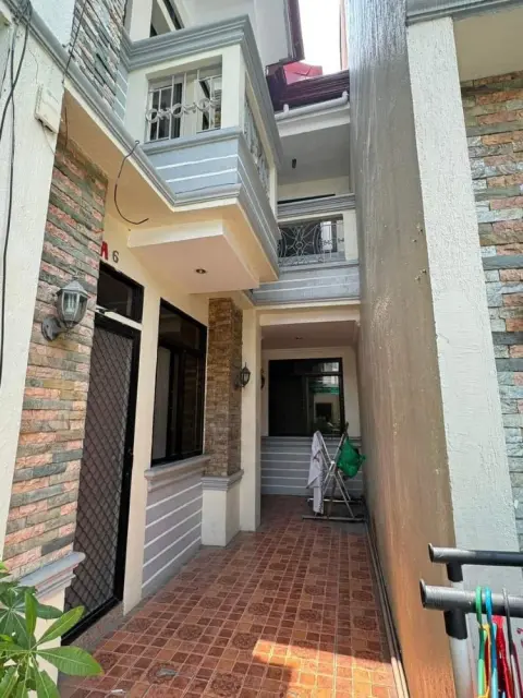 2-storey-apartment-house-in-centro-mandaue-for-rent