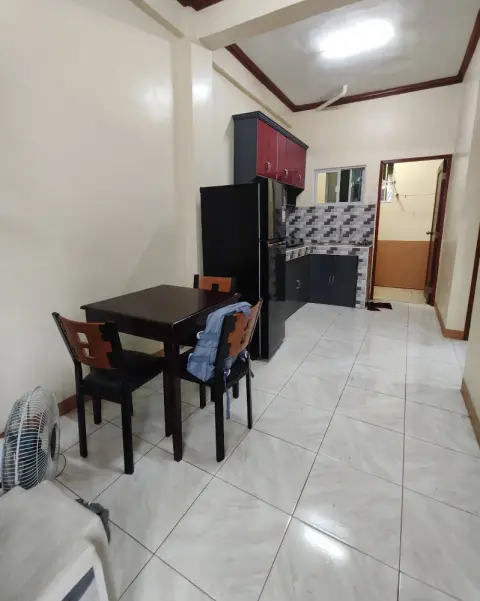 apartment-2bedrooms-semi-furnished-consolacion-city-for-rent