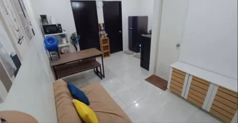 spacious-2-bedroom-unit-for-rent-at-urban-deca-homes-banilad-tower-3-mandaue-city-family-size-double-deck-with-aircon-for-rent
