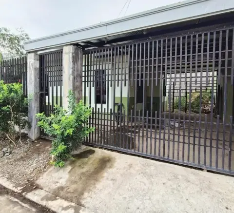 house-and-lot-with-garage-and-aircon-unit-for-rent-for-rent