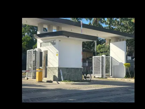 bare-unit-house-and-lot-for-rent-in-diamond-heights-for-rent