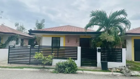 fully-furnished-bungalow-house-for-rent-in-ajoya-subdivision-gabi-cordova-cebu-for-rent