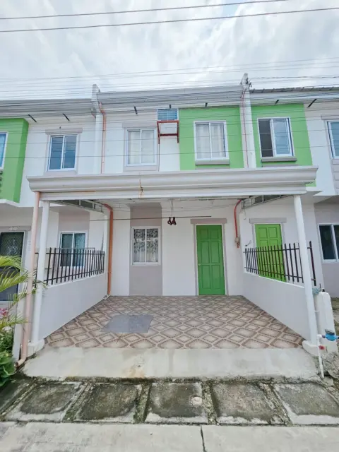 for-rent-2br-semi-furnsihed-inside-richwood-homes-compostela-for-rent