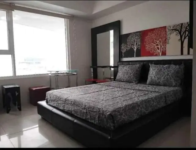 For Rent Studio-type Condo in Calyx Centre Inside IT Park Cebu - Secondary Image